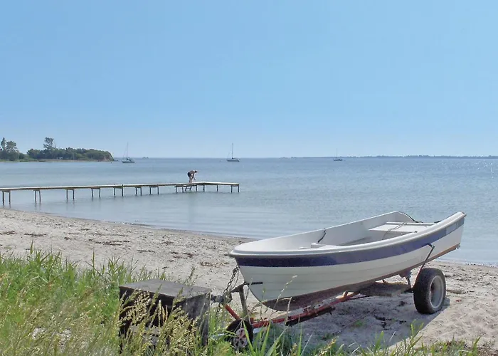 Tatil Evi 93 With Hot Tub Fåborg